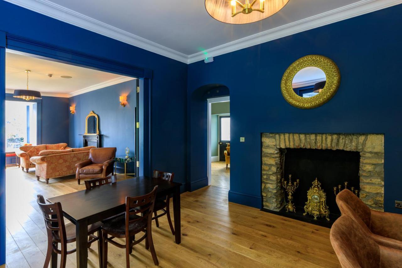Picton-House Hotel Llandowror Bagian luar foto