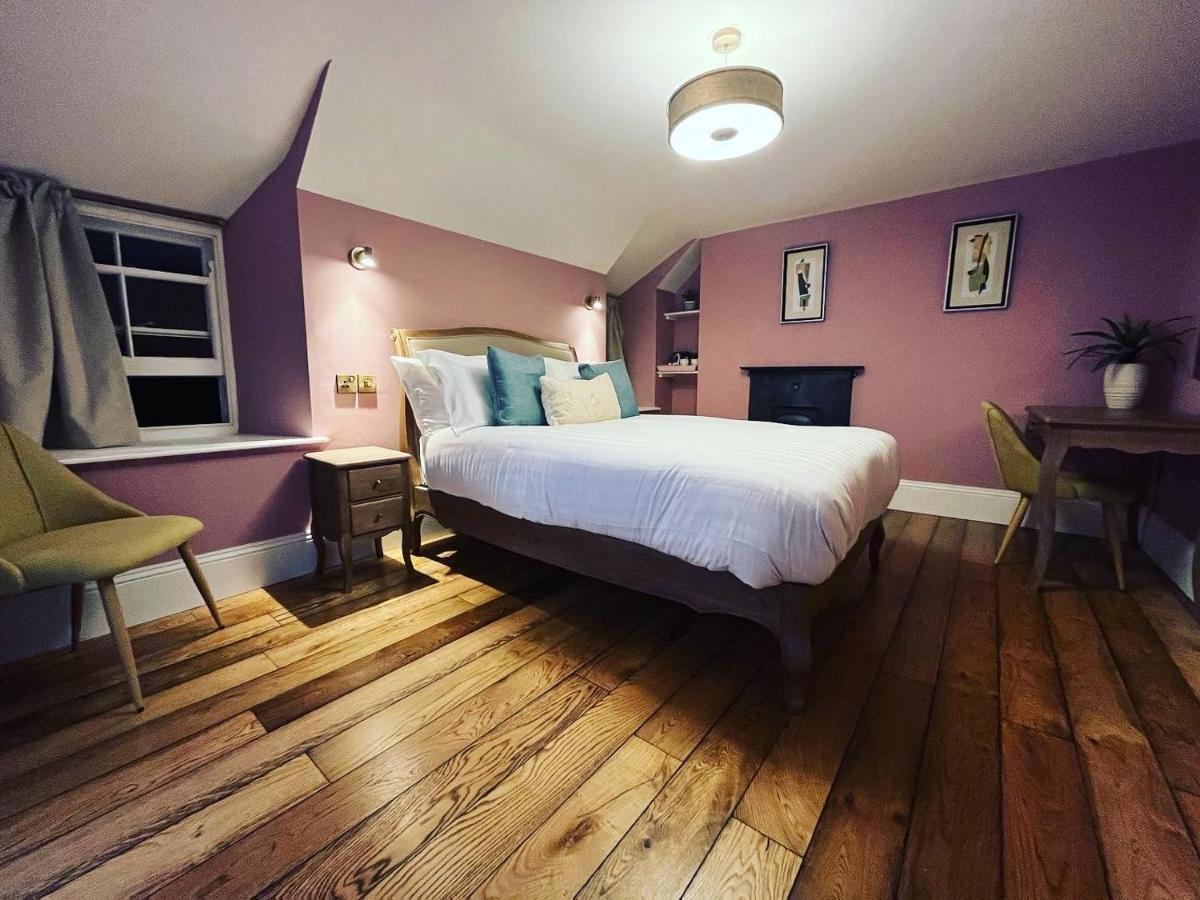 Picton-House Hotel Llandowror Bagian luar foto