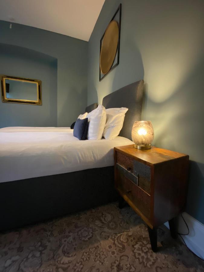 Picton-House Hotel Llandowror Bagian luar foto